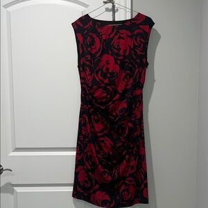 Black and Red Sleeveless Sheath Midi Dress